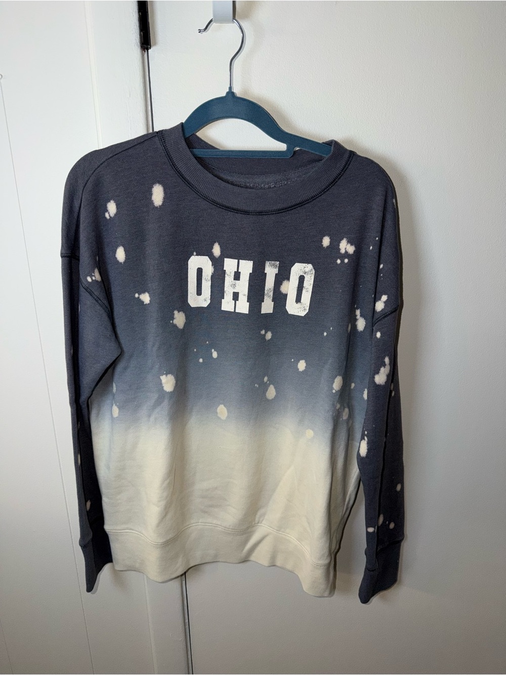 Maurices Sweatshirt | Women’s XS | Gray/Cream OHIO Graphic | GUC